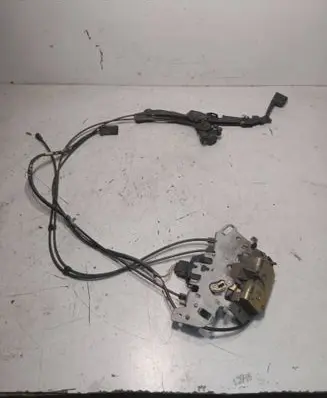 Chrysler Voyager Sliding door lock 067A05D
