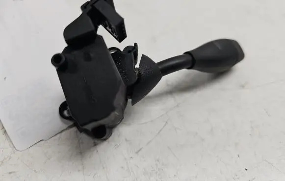 Mercedes-Benz E W211 Steering wheel adjustment handle/lever A1715402945