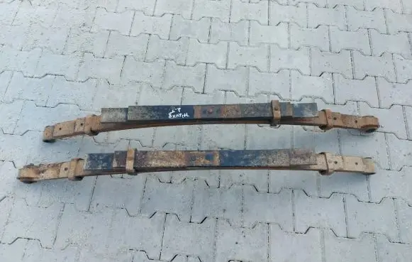 Toyota Hilux (AN120, AN130) Rear leaf spring HILUX33325