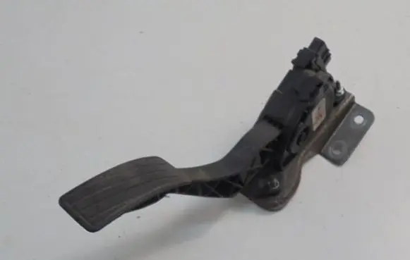Suzuki Splash Accelerator pedal position sensor 49400-51K50
