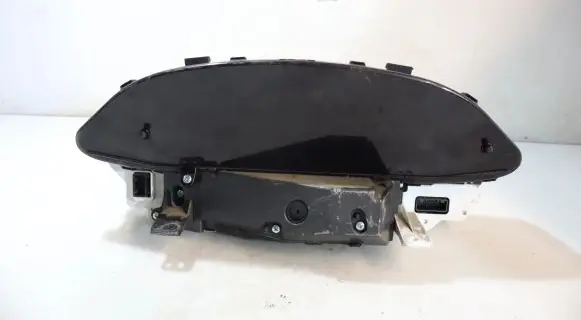Toyota Yaris Clock 
