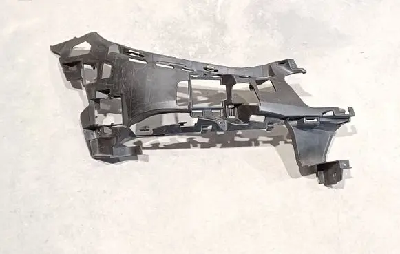 Mercedes-Benz E W213 Front bumper mounting bracket A2138851165