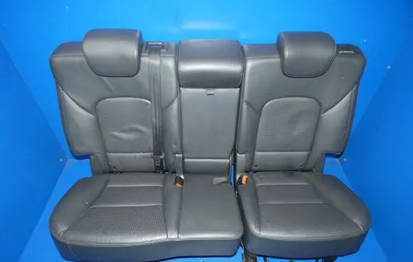 Hyundai Santa Fe Second row seats 