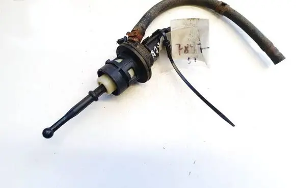 Skoda Octavia Mk2 (1Z) Clutch master cylinder 1K0721388L