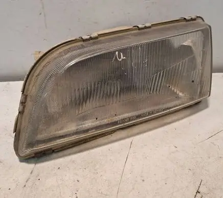 Volvo S40, V40 Headlight/headlamp 14556100