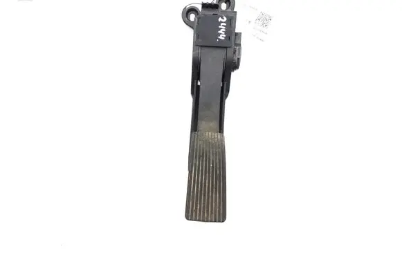 Mercedes-Benz GL X164 Accelerator throttle pedal A1643000004