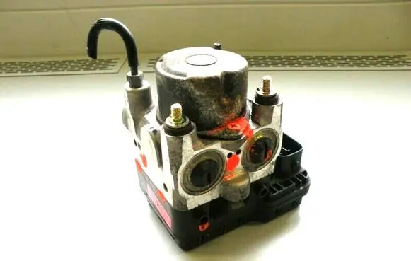 Toyota RAV 4 (XA20) ABS Pump 4405042050