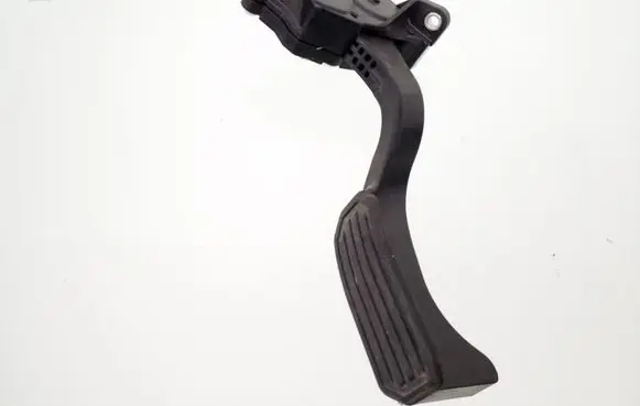 Lexus RX 450H Accelerator throttle pedal 7811048080 1988009541