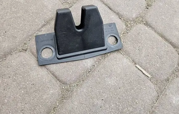 Opel Insignia B Tailgate/trunk/boot lock/catch/latch 13344297