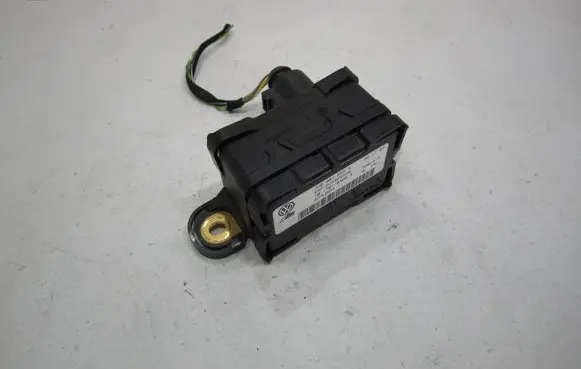 Volkswagen Golf Plus ESP acceleration yaw rate sensor 7H0907655A 10170103663 DC77L24ZY1