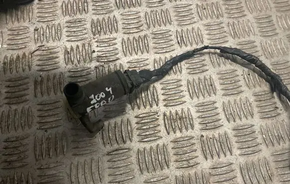 Ford Transit Windscreen/windshield washer pump