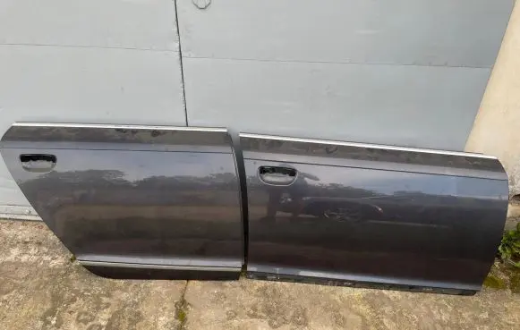 Audi A6 S6 C6 4F Front door