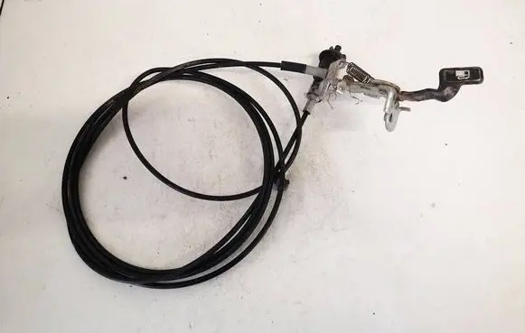 Toyota Yaris Fuel tank opening switch 