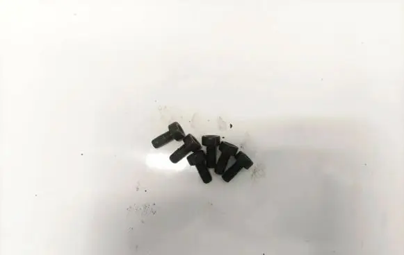 Opel Crossland X Nuts/bolts 