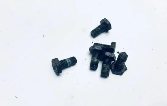 Peugeot 207 Nuts/bolts 