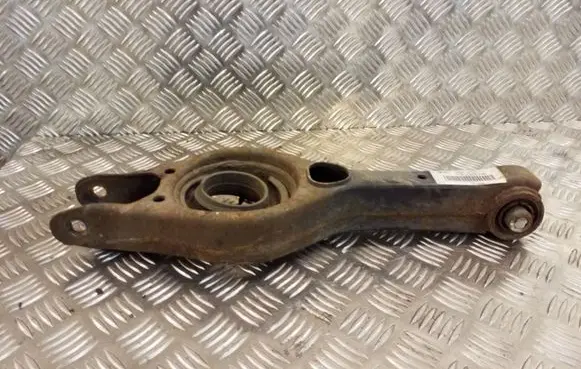 Hyundai ix35 Rear upper control arm/wishbone 552102Y000 1106130206