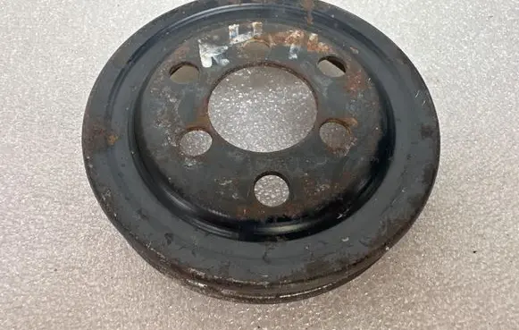 Audi A4 S4 B5 8D Power steering pump pulley 058145255D