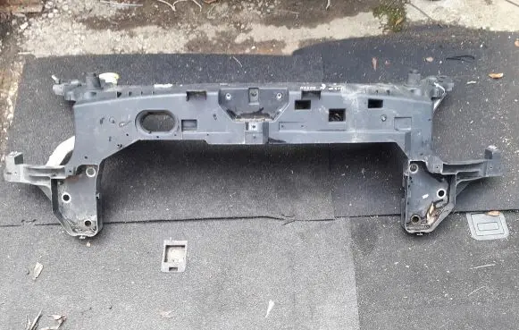 Renault Modus Radiator support slam panel