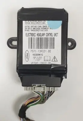 Ford Mondeo MK IV Light module LCM 7S71-13K031-BE