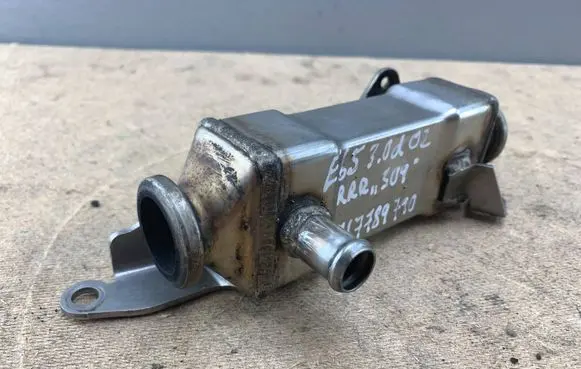 BMW 7 E65 E66 EGR valve cooler 7789790 11717789790 11714706801