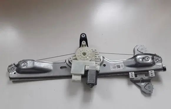 Renault Kadjar Front door window regulator with motor 807205433R