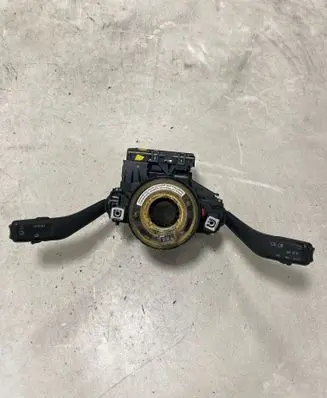 Volkswagen Touran I Indicator stalk 1K0953513A 01103501