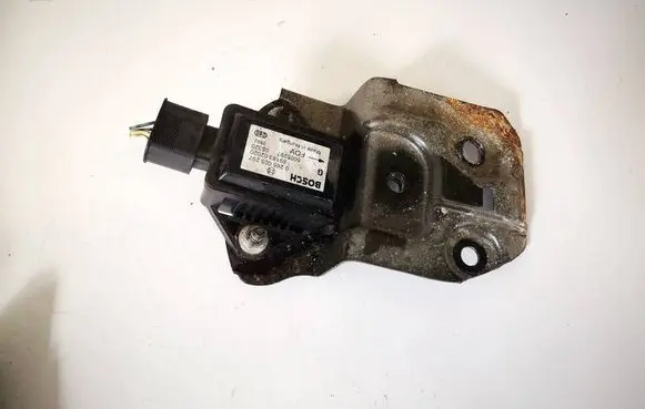 Toyota Corolla Verso AR10 ESP acceleration yaw rate sensor 0265005297 89183-02020