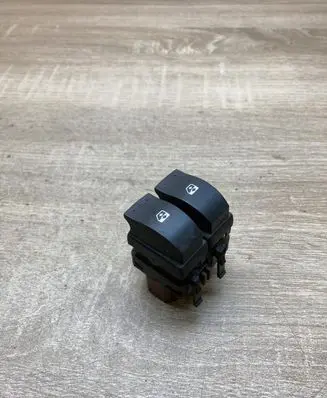 Renault Megane I Electric window control switch 