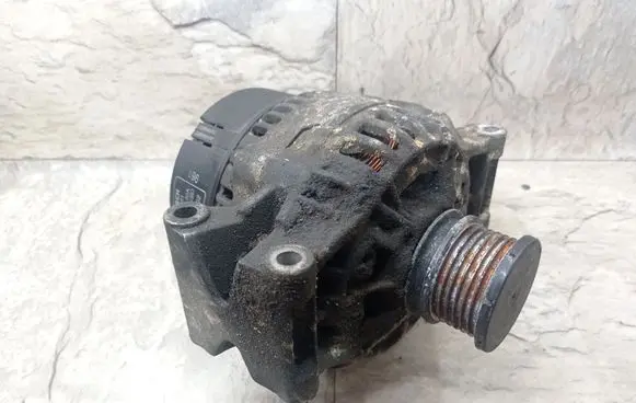 Mercedes-Benz C W202 Generator/alternator A0101549502 0123320051