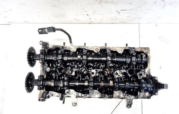 Engine head