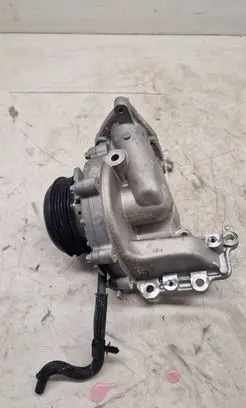Mercedes-Benz Vito Viano W447 Water pump A6542010010 ZGS006 020222