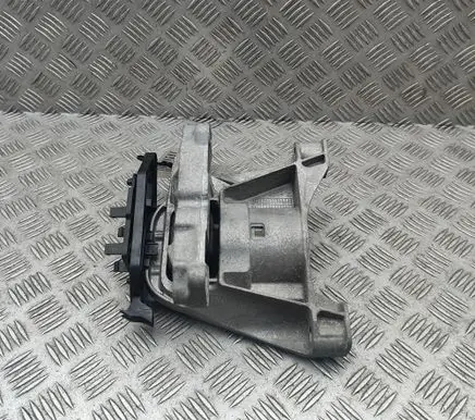 Peugeot 308 Engine mount bracket 9819665580 9820296280
