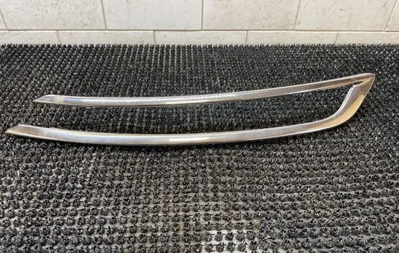 Citroen C4 II Picasso Under headlight/headlamp trim 36414197