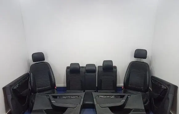 Volkswagen PASSAT CC Seat set 