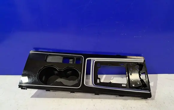 Jaguar XE Cup holder GX73044E04A