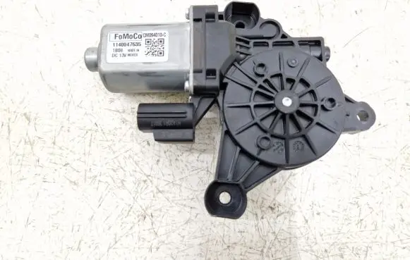 Ford Explorer VI Front door window regulator motor 1140047635 CM094010C 1B08