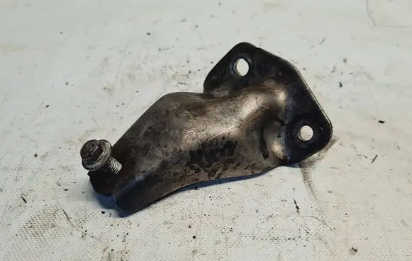 Opel Vivaro Other engine bay part