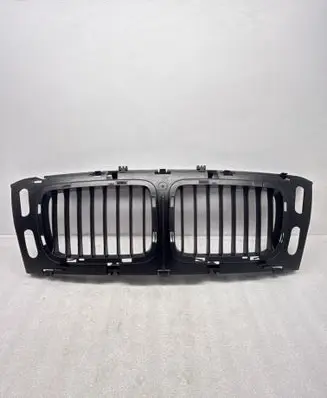 BMW 5 E34 Front grill 8148727