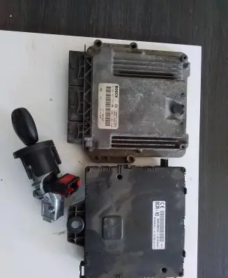 Renault Master III Engine ECU kit and lock set 237101487R 0281017977 237100899R