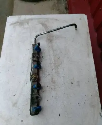 Toyota Yaris Fuel main line pipe 23270