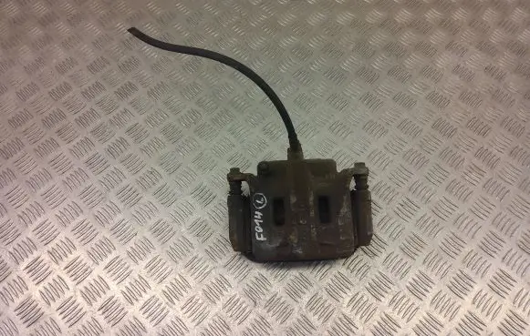 Nissan Navara D23 Front brake caliper