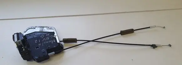 Honda CR-V Rear door lock