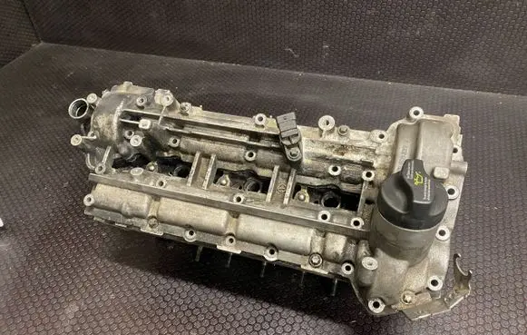 Mercedes-Benz ML W164 Engine head R6420163801