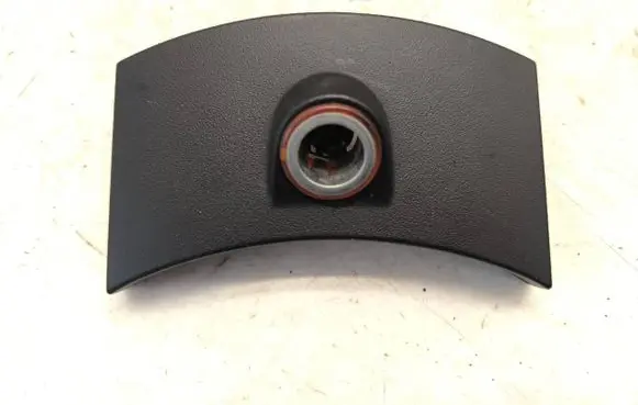 Volkswagen New Beetle 12 V Socket (front) 1C0864249