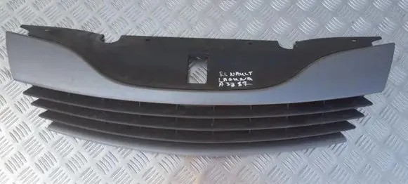 Renault Laguna II Front grill
