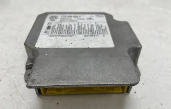 Skoda Fabia Mk3 (NJ) Airbag control unit/module 1C0909605F