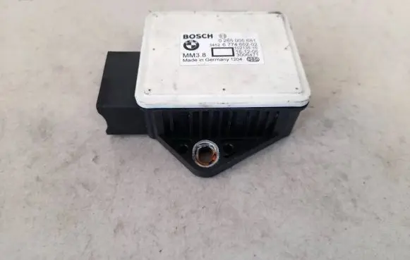 BMW 5 E60 E61 ESP acceleration yaw rate sensor 677460202 6774602-02