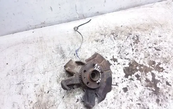 Seat Toledo II (1M) Front wheel hub