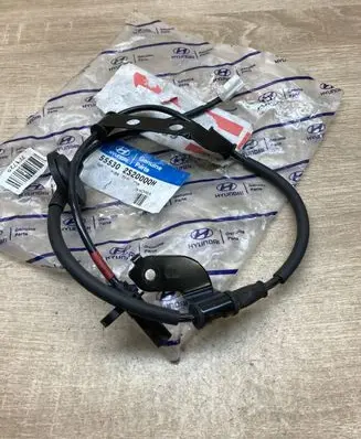 Hyundai Scoupe ABS wheel speed sensor 555302S200QQH 555302S200
