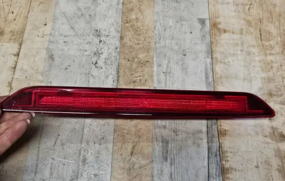 Ford Focus Third/center stoplight BM5113R601AD